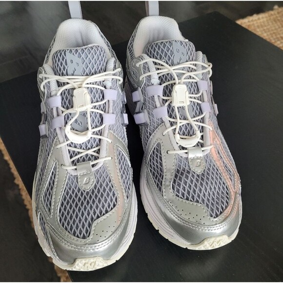 NWOB The Basement x New Balance 1906R Men's 6 Grey Silver Collab Unique Metallic - Picture 3 of 9